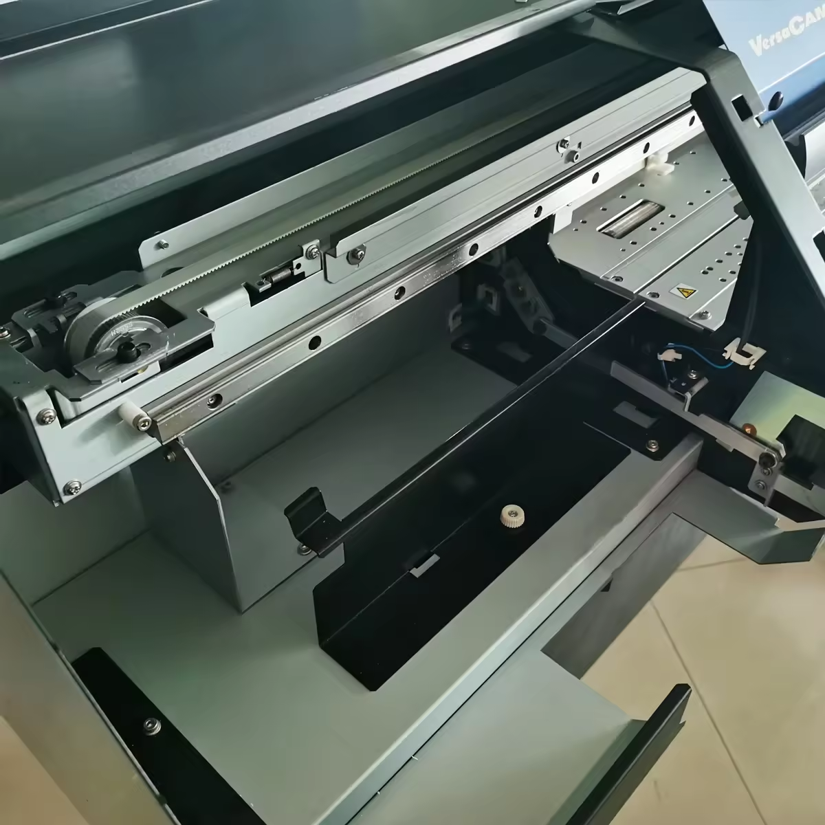 High Quality Roland VS540 Large Format Print and Cut Printer Second Hand Banner Printing with A2 Dimension