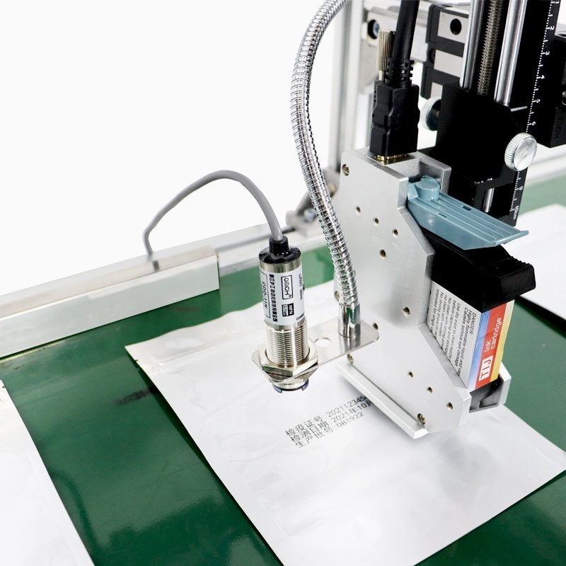 2024 Popular Dtf Printers Online Inkjet Coding Machine Digital Textile Printer Heat Transfer Machine For Bag Bottle T-shirt