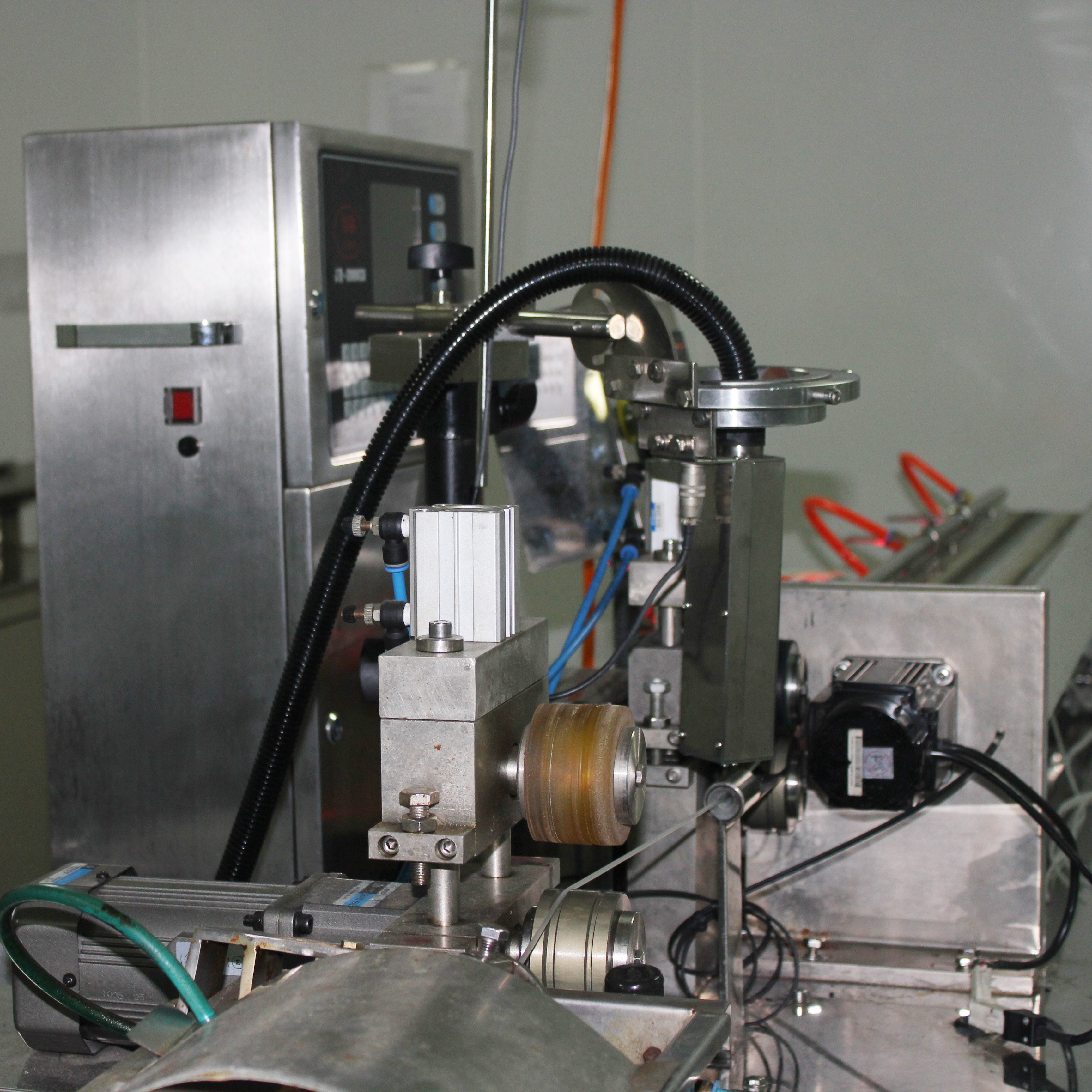 Factory Customized Medical Plastic Tube Batch Number Expire Date Code Online Inkjet Printer