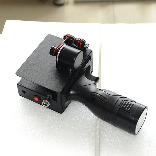 2020 New Arrive HandHeld Inkjet Printer For English Number code Expire date/300/600dpi eco solvent handheld printer