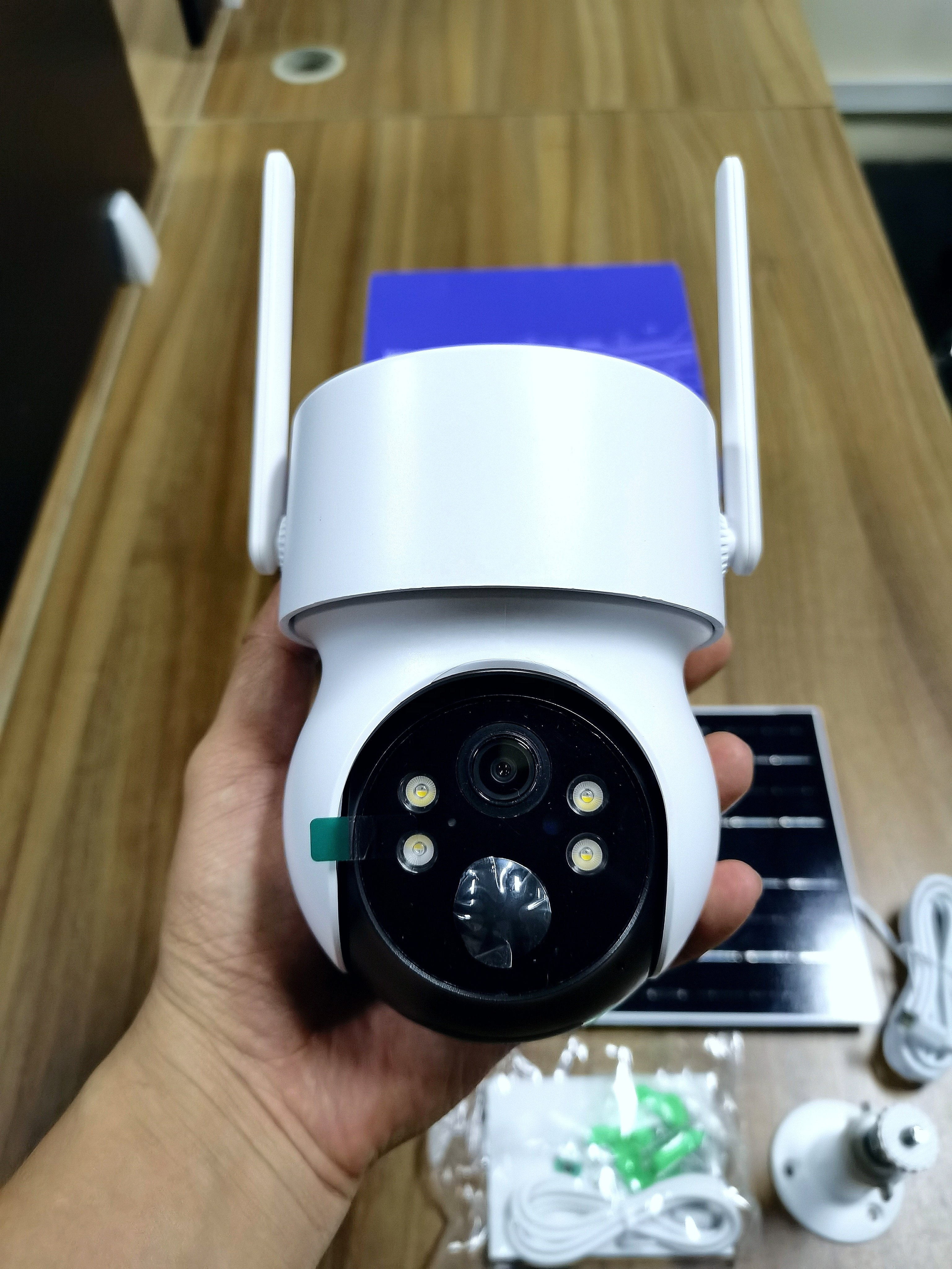 Regis New Icsee 4MP 1.5 inch Wifi Mini Camera Pir Humanoid Trigger Night Vision Cctv IP Security Solar Powered Camera