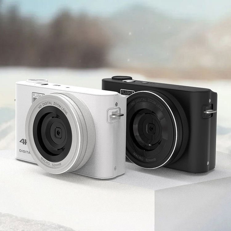 3.0 Inch Touch Screen Mini CCD 4x Digital Zoom HD Video Camera 1500mah Battery Digital Camera for Christmas gifts