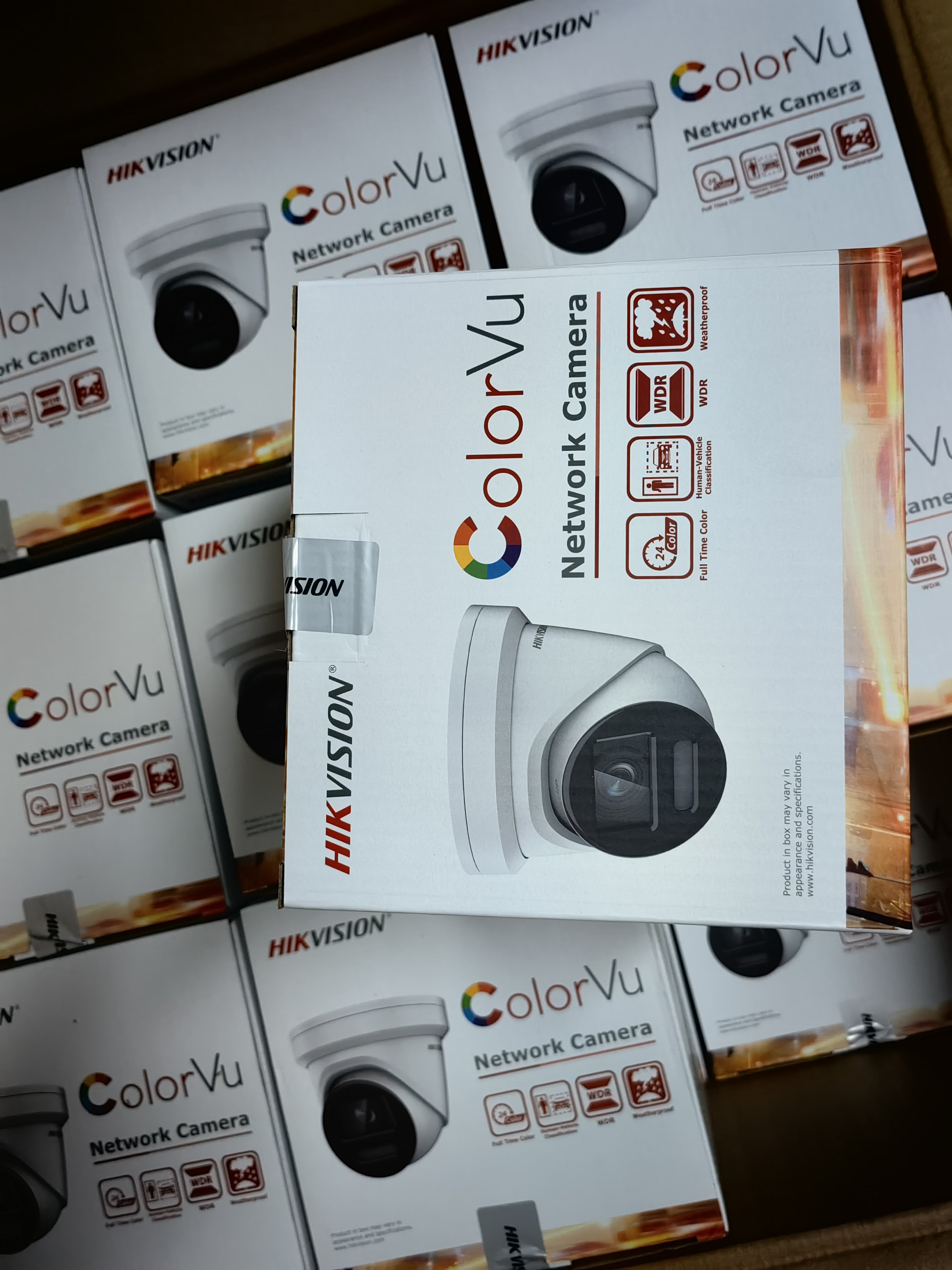DS-2CD2347G2-LSU/SL 4 MP ColorVu Strobe Light and Audible Warning Fixed Turret Network Camera