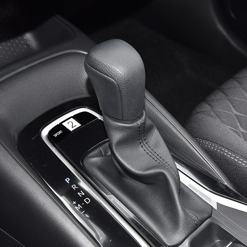 High Quality Cars Used 0KM 2022 Toyota Asian Lion Pioneer New Cars Used Cars gasoline vehicles