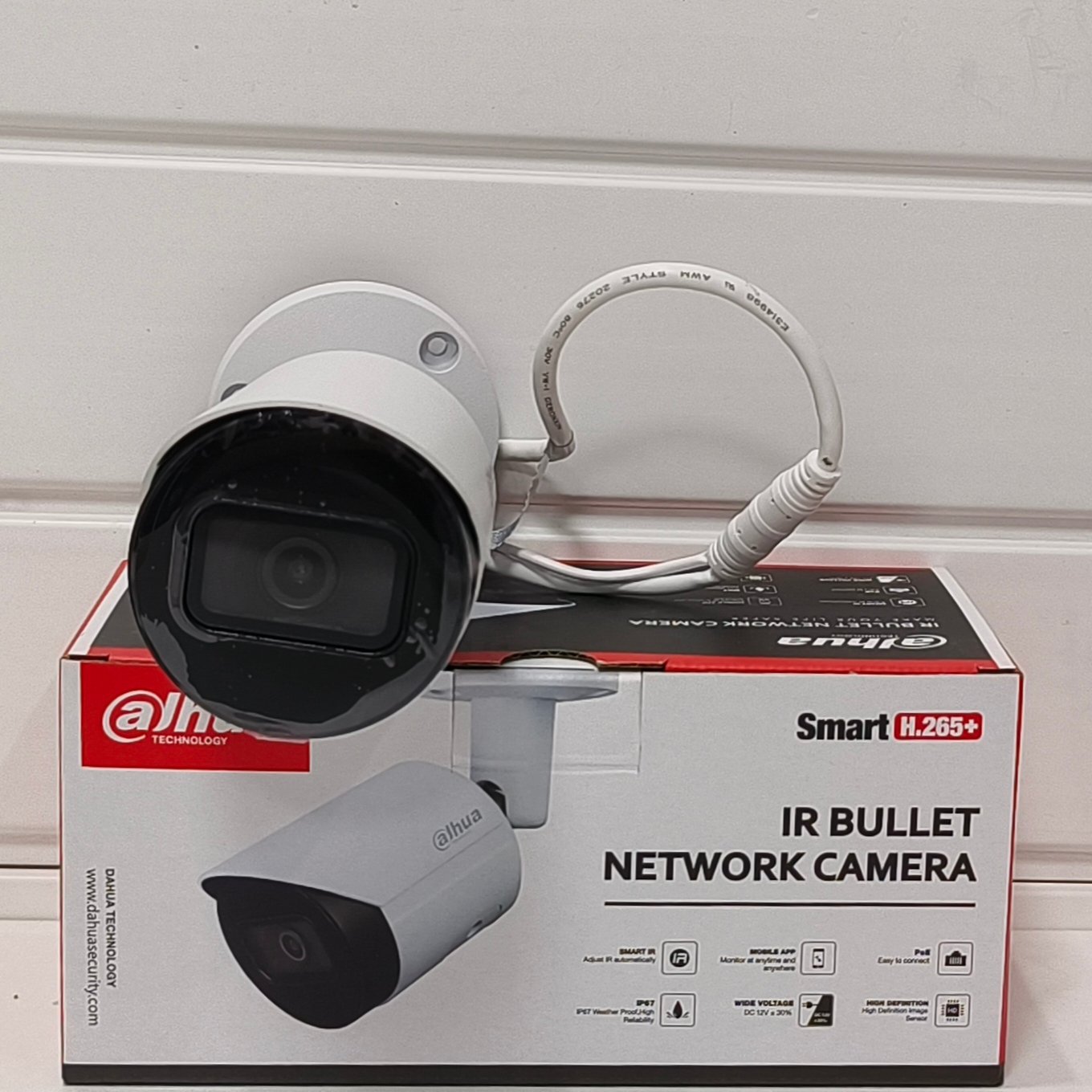 Dahua 4MP WDR IR Intelligent Detection Poe Fixed Focal Bullet Outdoor Ip Security Camera IPC-HFW2431S-S-S2 2.8mm