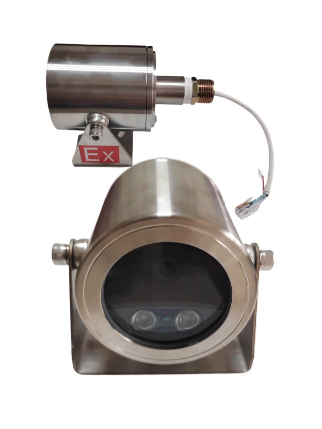 Outdoor Explosion-Proof POE Mini PTZ Camera Car-Mounted with 2 or 4 Million Pixels Infrared NVR Data Storage Option