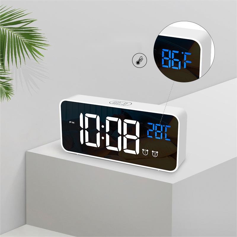 Nordic Led Wireless Speaker Mini Led Display Wifi Smart Table Aesthetic Digital Clock Electronic Desktop Clock With Temperature