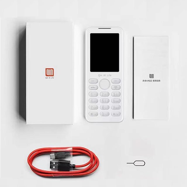 Qin f21s feature phone mini phone 2.4inch No Google Support key No camera Support for multiple languages