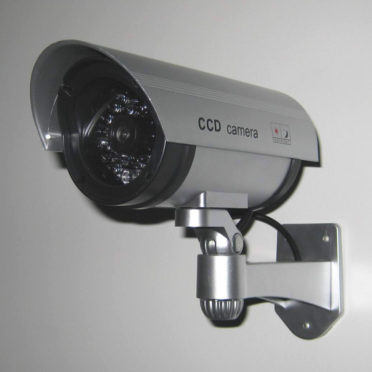 Factory Supply Wireless CCTV Security Simulated Infrared Surveillance Analog Camera Bullet Fake Dummy Camera