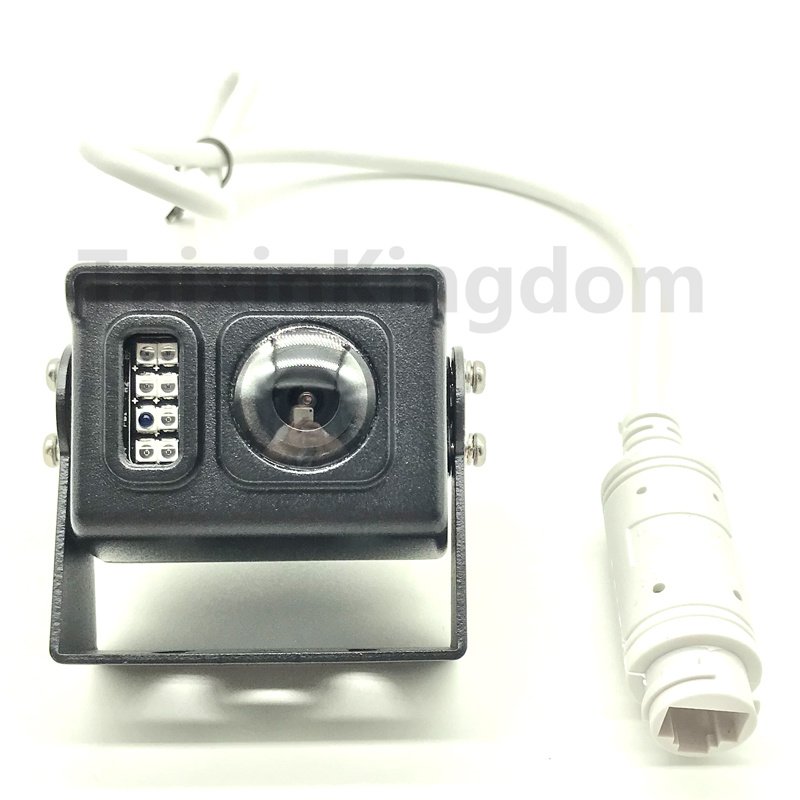 The network camera connected to NVR supports POE power supply IPC4 million pixels 1080P waterproof truck probes outside