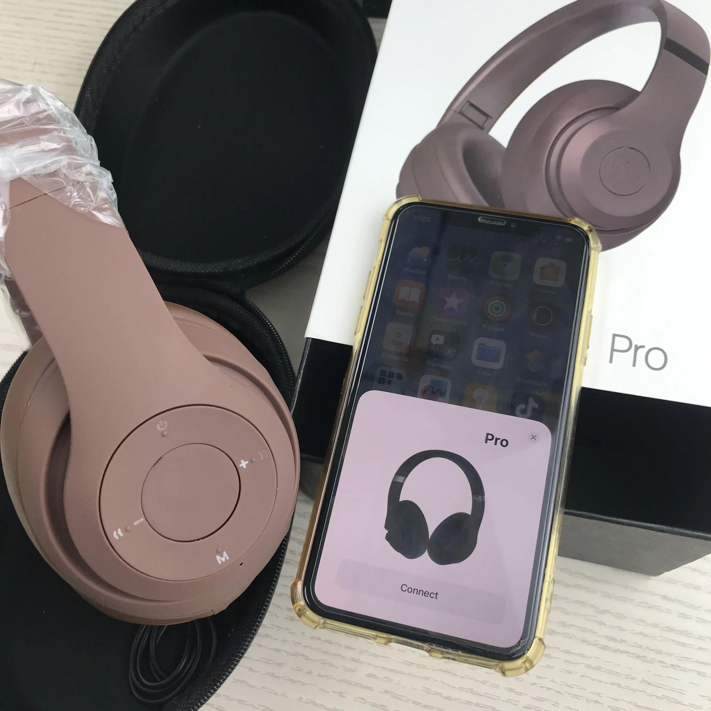 Hot Selling New Over-ear Earphone Wireless BT Headphones Headsets Gaming Sport Tws Wireless Headphones for studio 3
