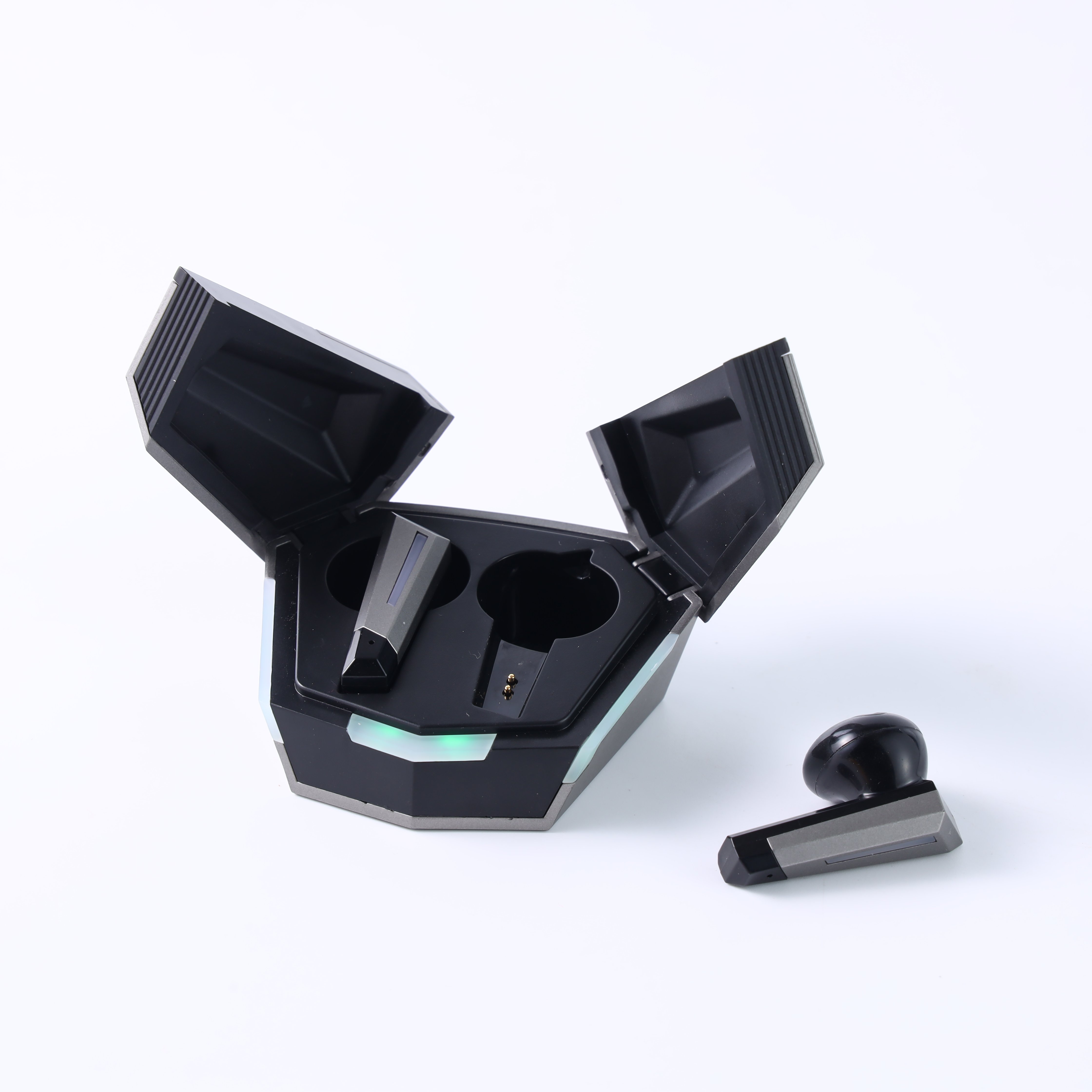 Tws Gaming Sports Headset Touch Control Noise Cancelling Earbuds HIFI Headphones In Ear Earphones GM04 ANC ENC