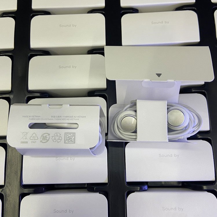 High Quality Type-C Earbuds For Samsung 1.2M USB-C Wired Earphones Headphones For AKG Samsung Note 10 S21 S20 S10 S8