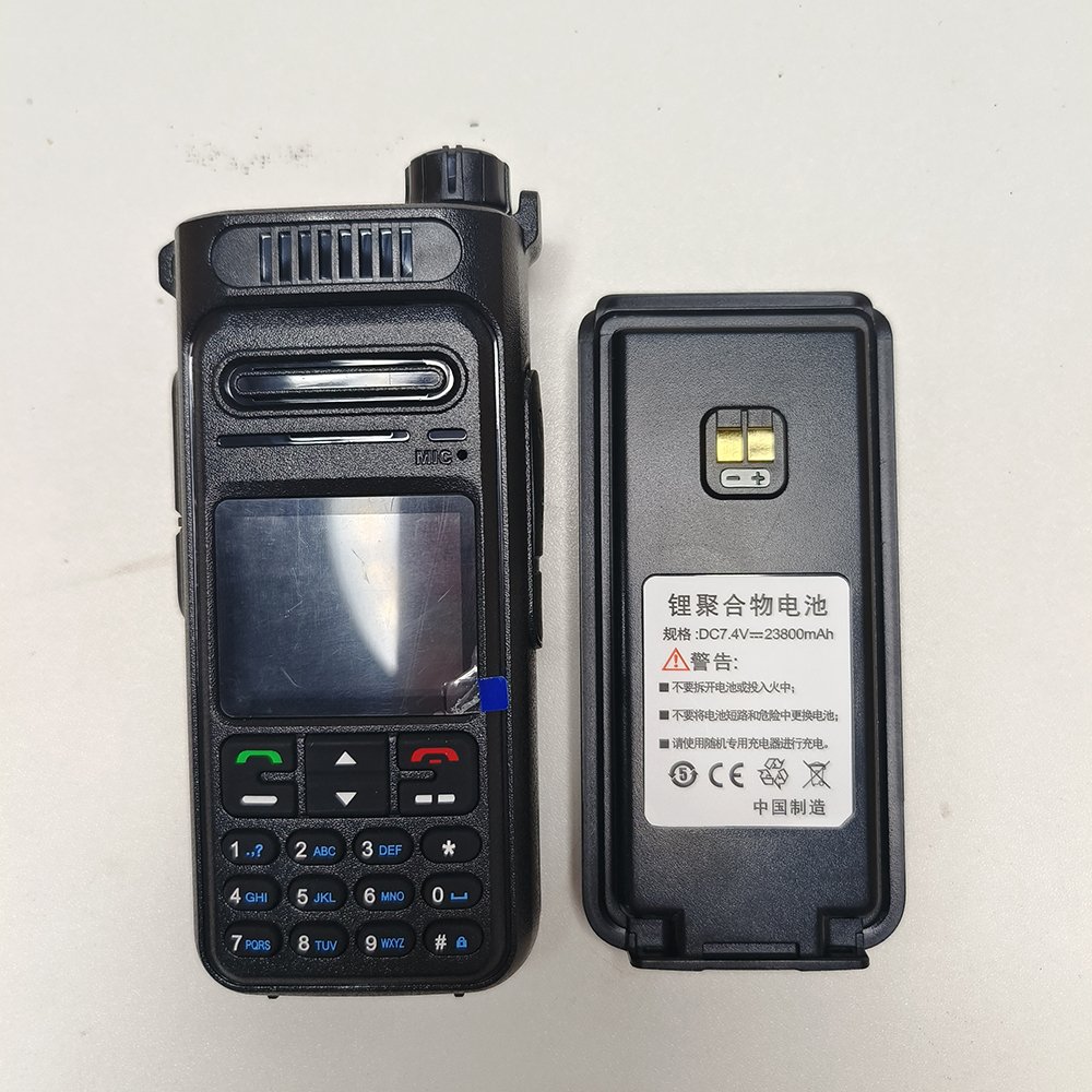 Portable PoC radio 5G 4G 3G 2G WCDMA GSM LTE Public network push to talk two way radio handy walkie talkie