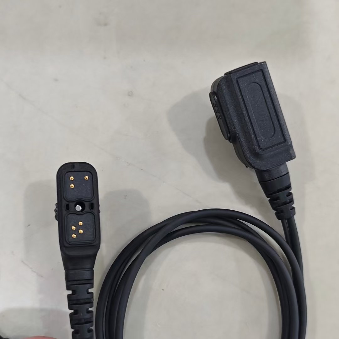 Walkie-talkie headset split C-type ear hook eaphone for PD780 780G PD785 PD700 PT580 PT580H radios