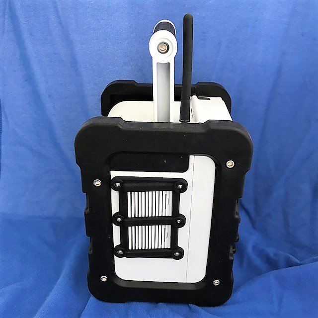 Work site radio