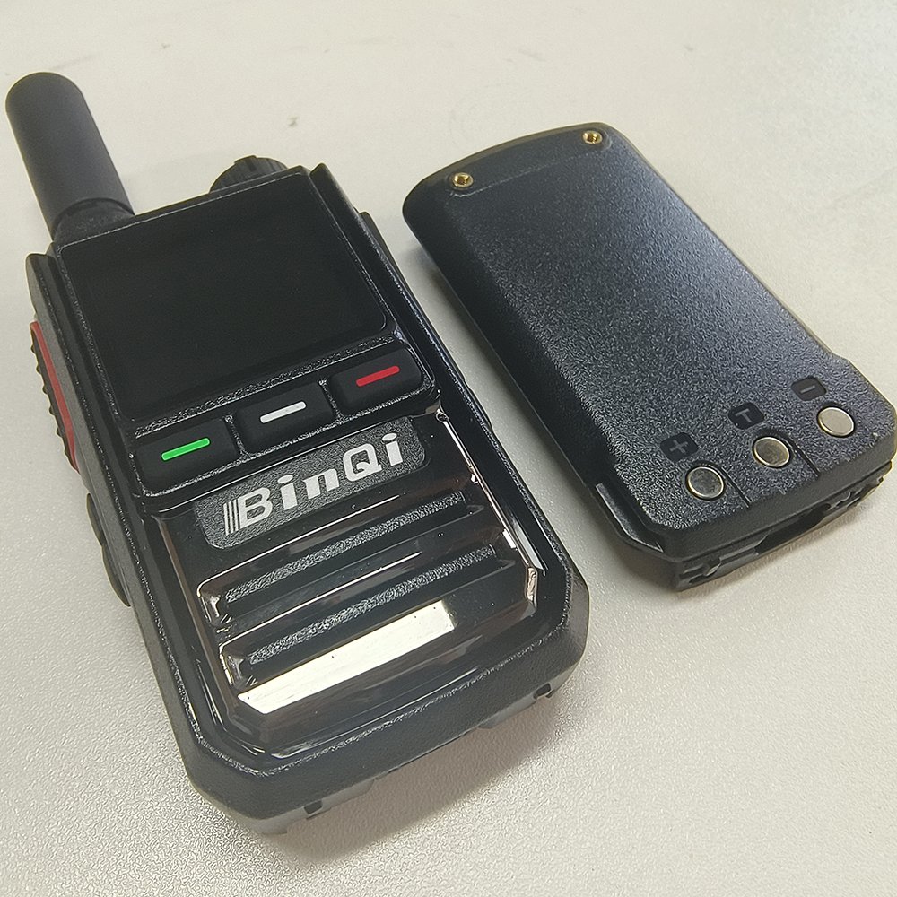 Radio PoC 4G Lte Wifi Sim Android Two Way Radio Network GSM WCDMA 2G 3G 4G Walkie Talkie IP Radio with GPS Bluetooth