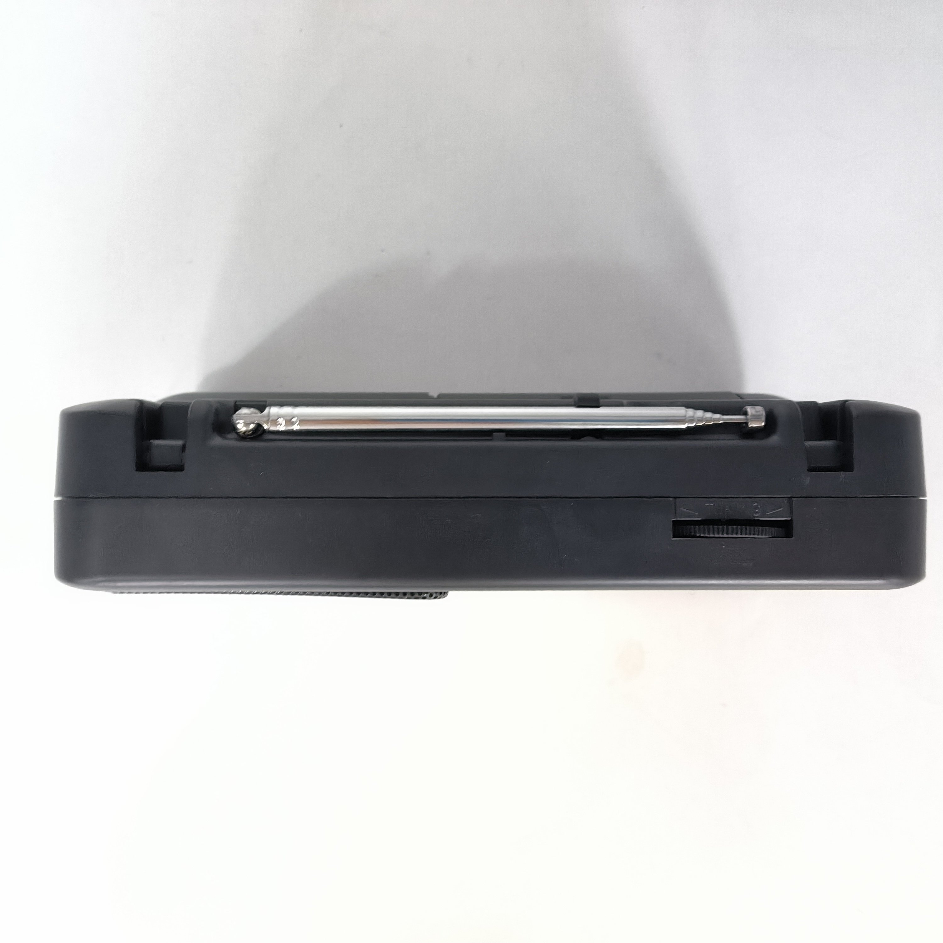 OEM Factory Sale Retro style classic FM AM SW portable Radio earphone home receiver antenna vintage multiband radio
