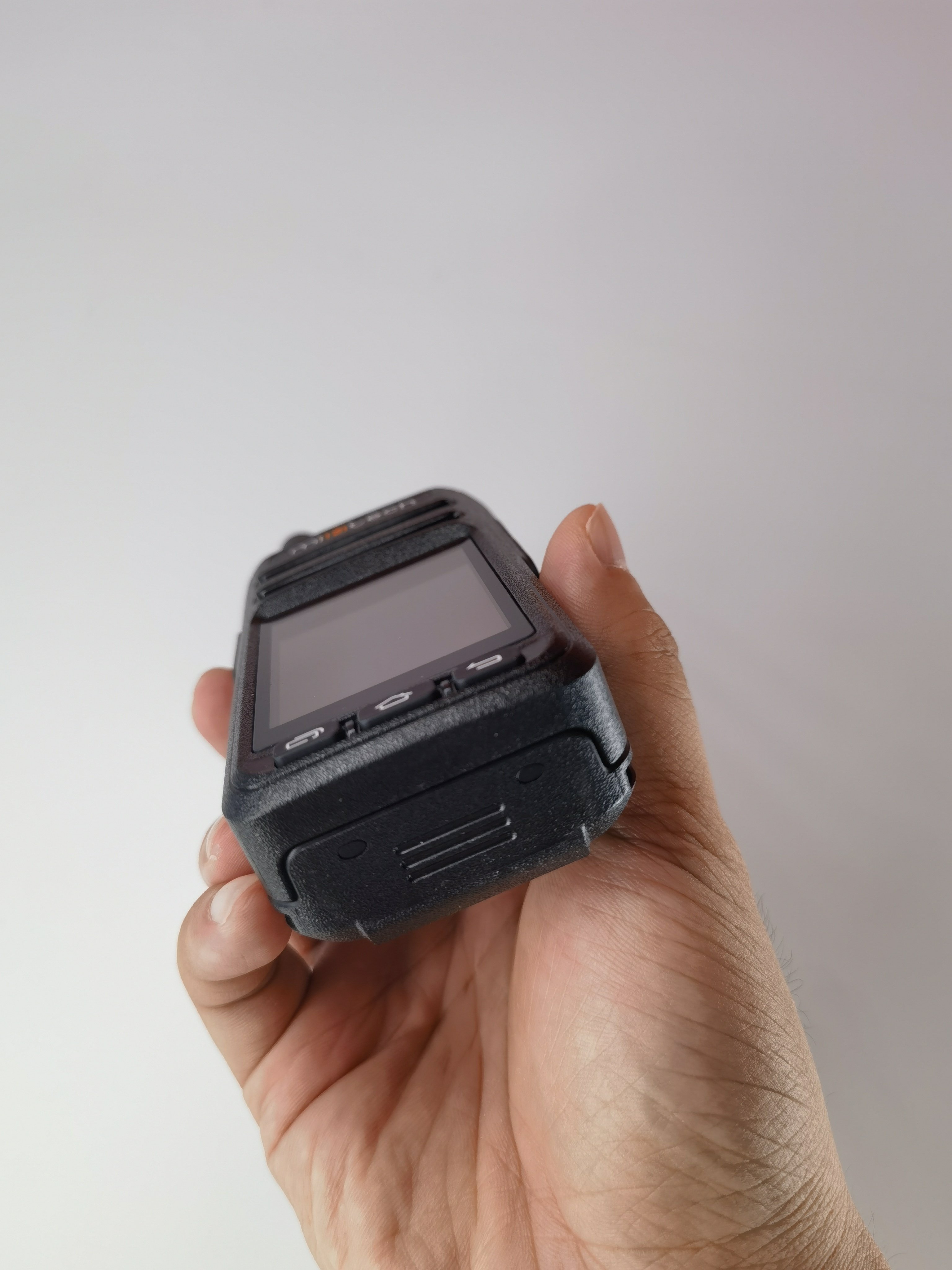 POC TWO WAY RADIO QX-M3 support Zello Real-ptt FDD IP PTT Android Walkie Talkie with SIM Card 4G LTE