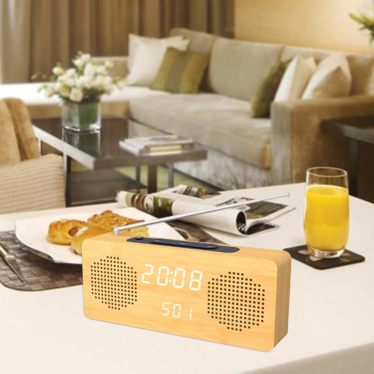OEM Portable Wooden LED Screen Digital FM Clock Radio With Temperature
