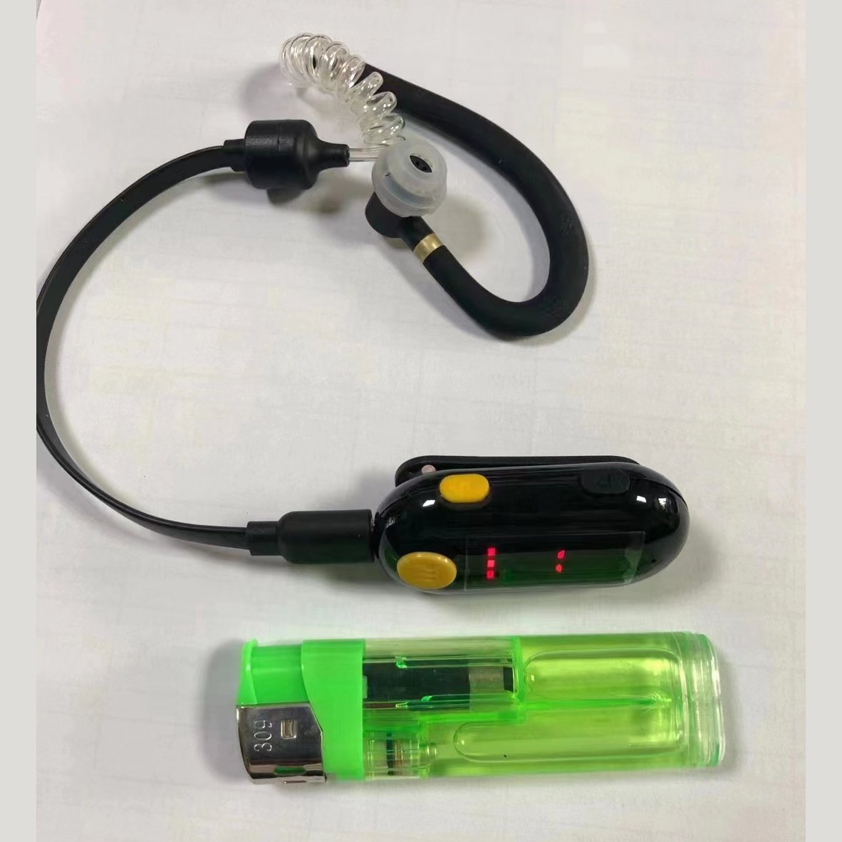 Mini Portable EarHook Work Walkie Talkie uhf 0.5W two way radio 25 channel long distance 400-470MHz mini talkie walkie headphone
