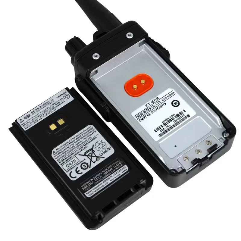 Original YAESU FT-65R FT-65 walkie talkie,VHF UHF Dual Band Radio Transceiver FM Handheld Walkie-talkie Ricetrasmettitore