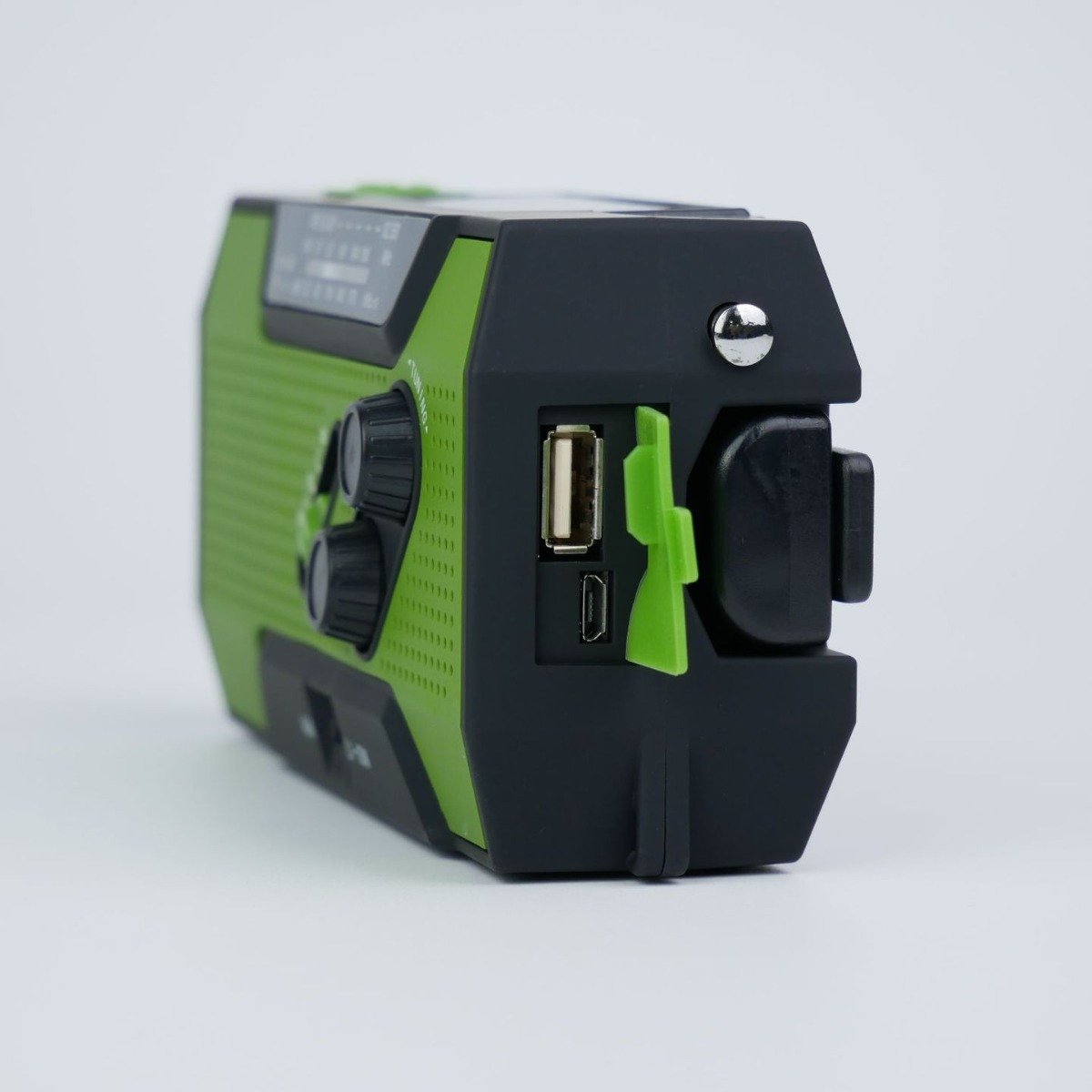 High sensitivity signal radio signal strong outdoor emergency sos portable radio multifunctional solar hand crank power radio