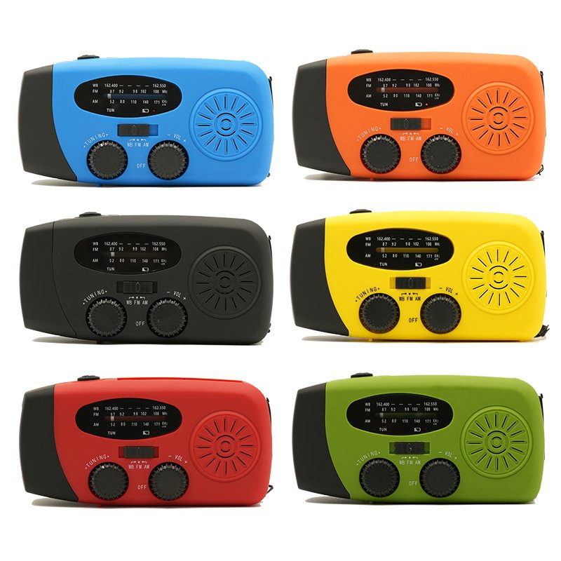 OEM Factory Portable Rechargeable Emergency Solar Hand Crank 2000mah Fm Portable Radio