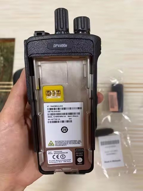 Original Digital DP4400E Two-Way Radio Portable Walkie Talkie with VOX Function Wireless Handheld Radio for IP68 XiR P8608i