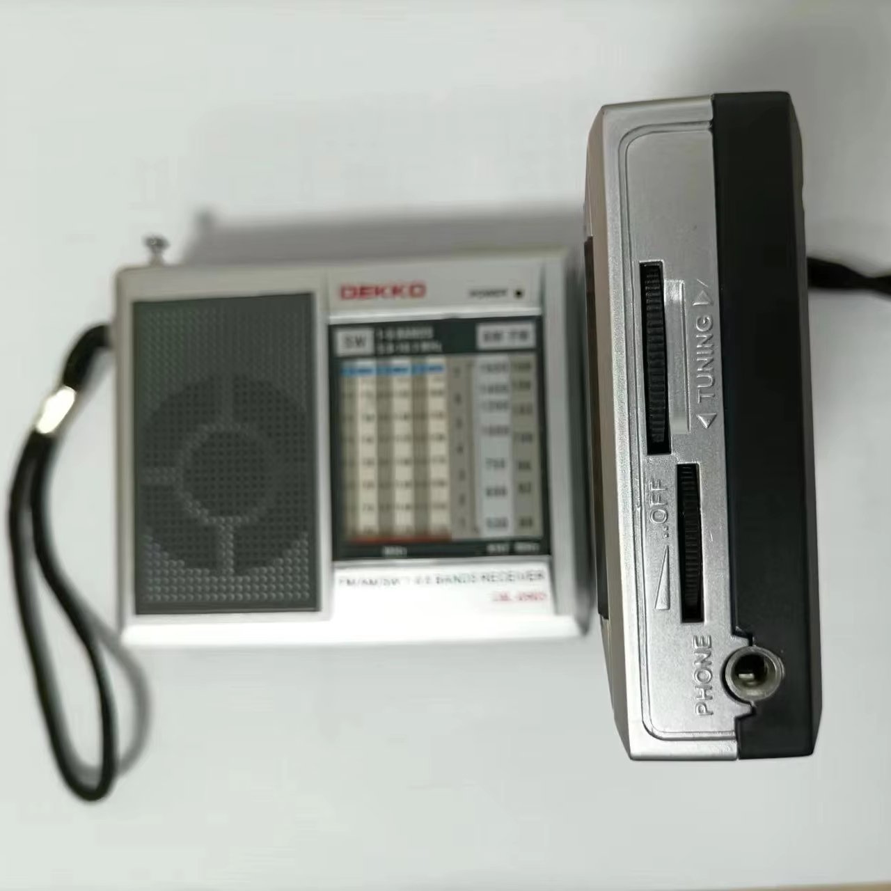 DK-0905 MINI Classic radio FM AM SW Three Band Channel Portable Radio