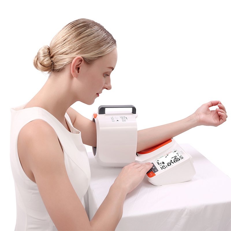 Pangao high quality cheap blood testing equipment electric digital automatic upper arm tunnel type blood pressure monitor meter