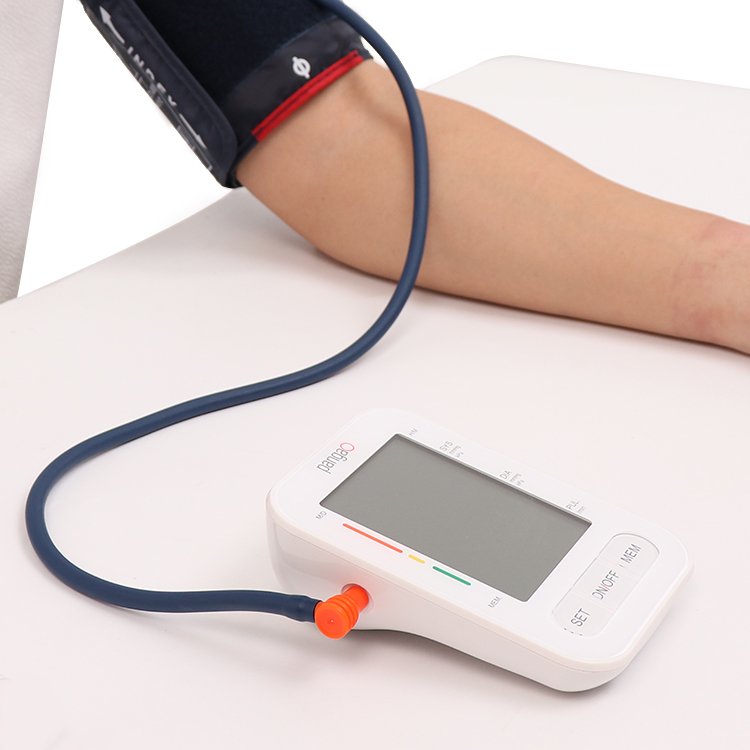 Portable smart arm cuff sphygmomanometer bp monitor blood pressure apparatus digital