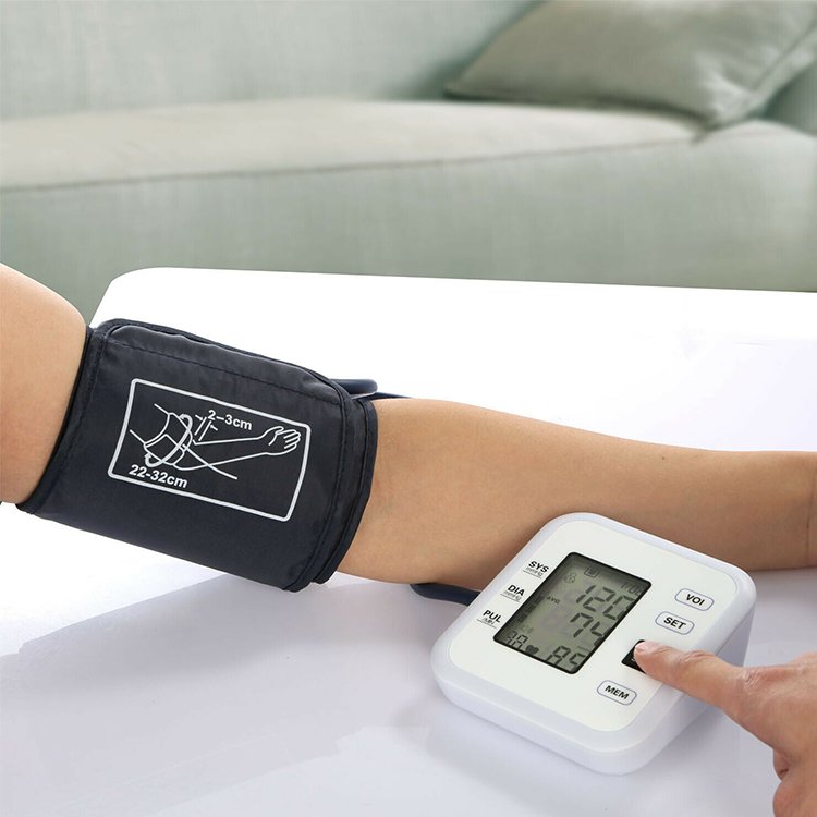 European Medical CE 2023 Hot Selling household accurate upper arm type tonometer digital blood pressure monitor