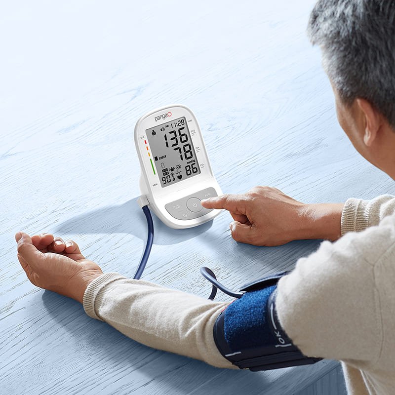 Portable home use smart upper arm digital blood pressure monitor bp check machine with voice function