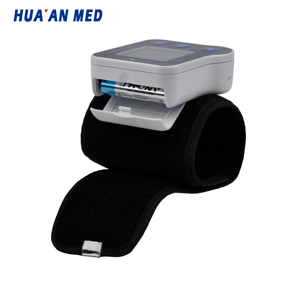 HUAAN Backlight Display Voice Readout Cuff Medical Electronic Wrist BP Digital Blood Pressure Sphygmomanometer Machine Monitor