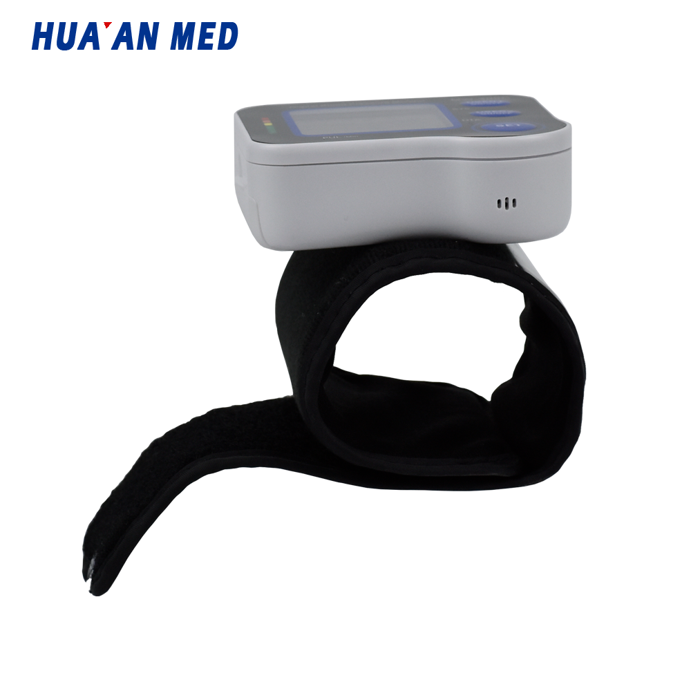 HUAAN Backlight Display Voice Readout Cuff Medical Electronic Wrist BP Digital Blood Pressure Sphygmomanometer Machine Monitor