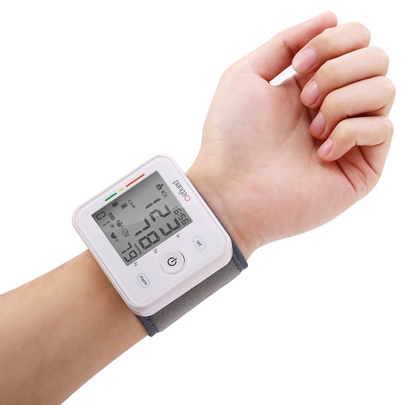 Most accurate medical equipment wrist high blood pressure monitor digital sphygmomanometer bp machine