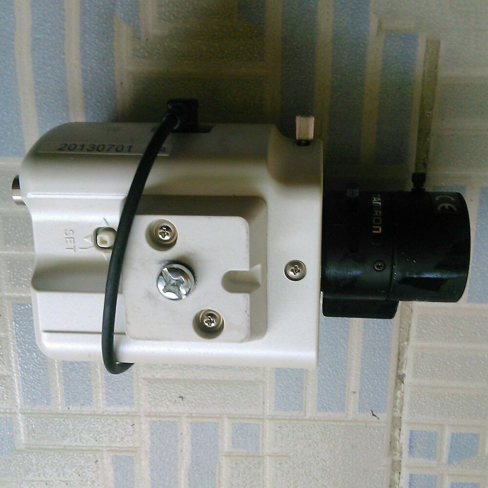 Used 1Pc WV-CP604CH Analog HD Gun Cashier Surveillance Camera WV-CP604CH