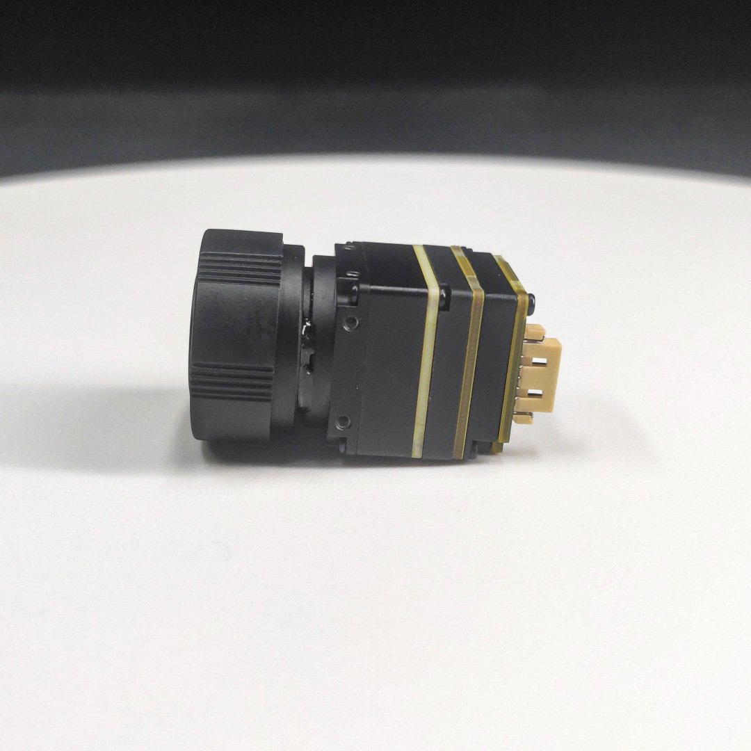 640x512 12um High Resolution Thermal Imaging CVBS/USB Colorful Image Display Thermal Camera Module