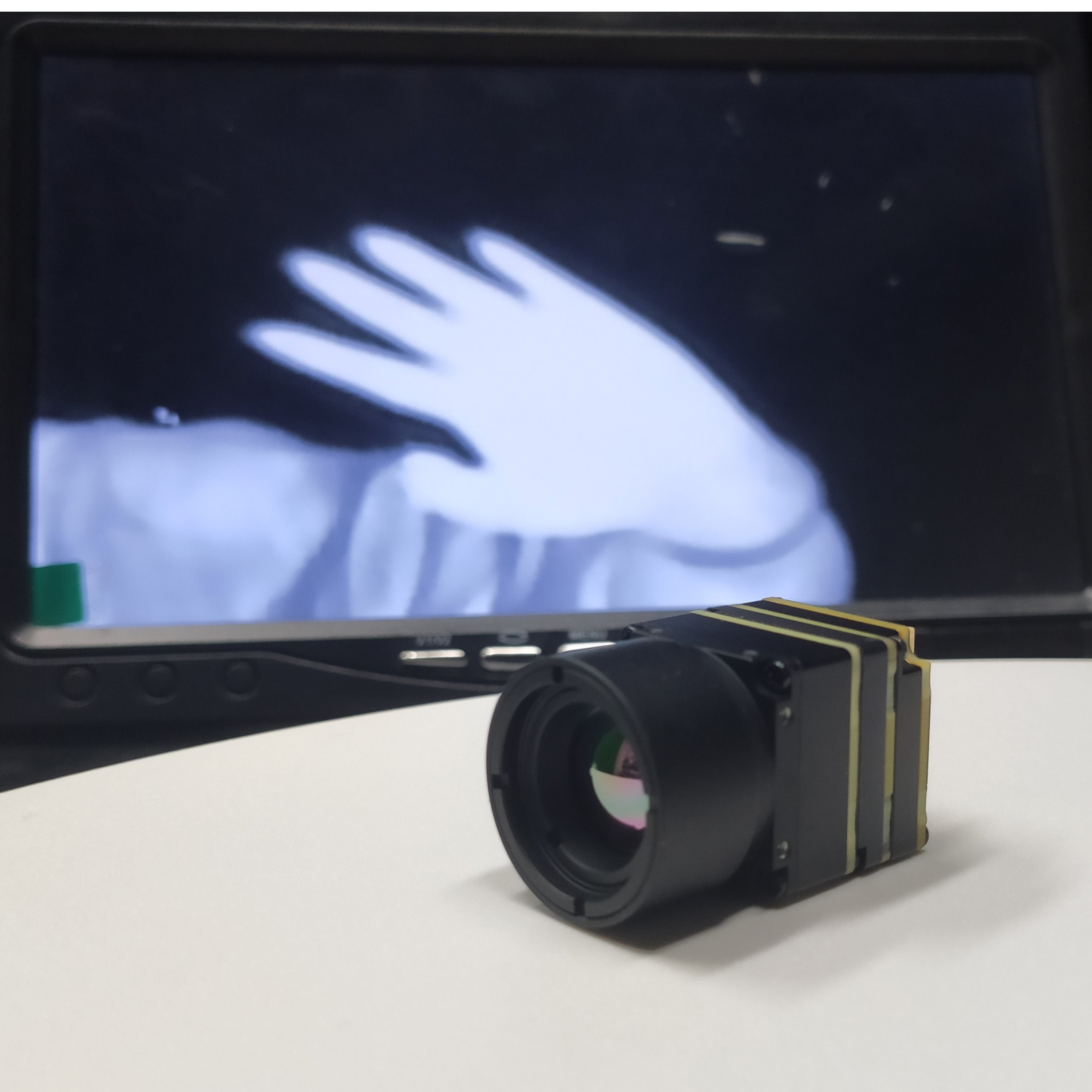 Mini Size CVBS/USB 384*288 Thermal Imaging Camera Sensor Module High Performance Lightweight Thermal Imager