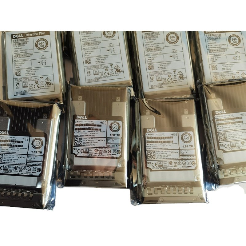 1.92TB SSD SAS Read Intensive FIPS -140 SED 512e 2.5in Hot-plug PM6
