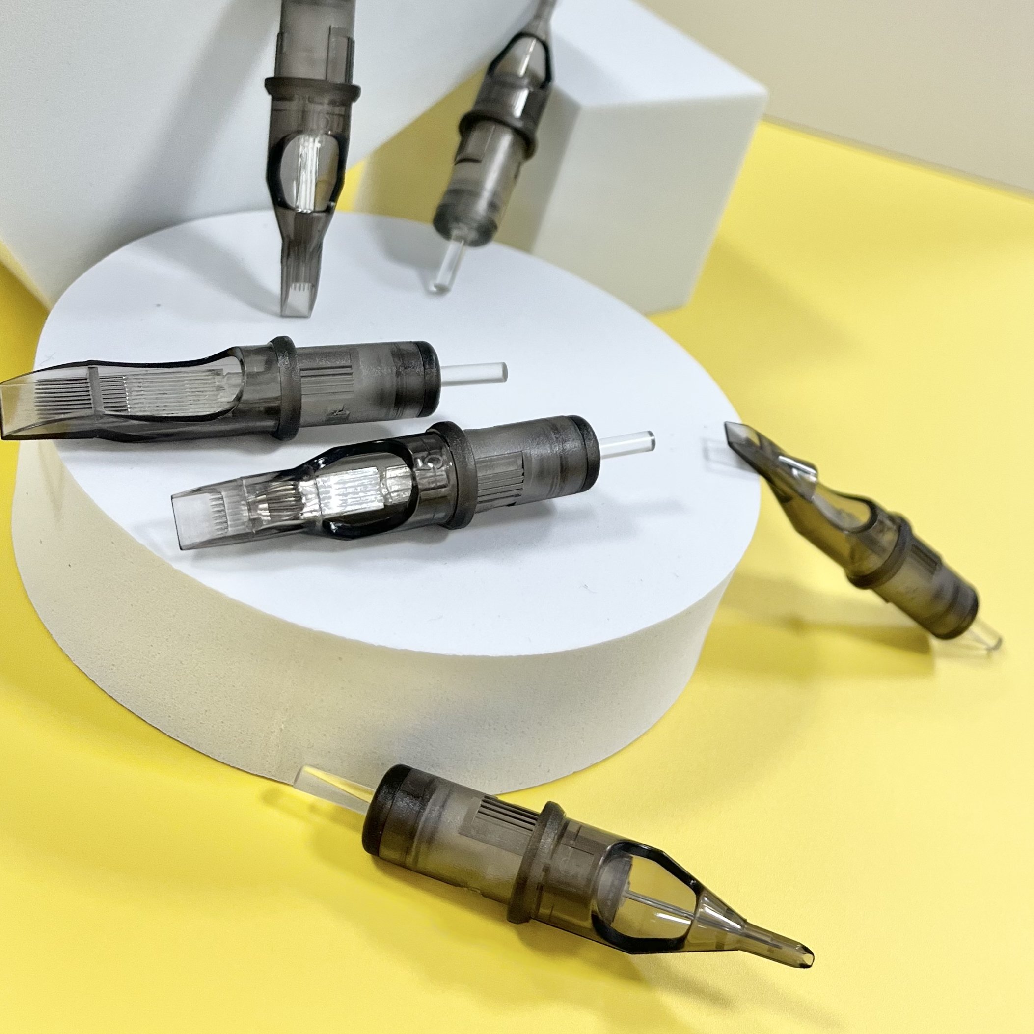 Permanent Makeup Needle Tattoo Flat Super Sharp Precise Tattoo Needle Cartridges Sterilized Tattoo Cartridges Needles/