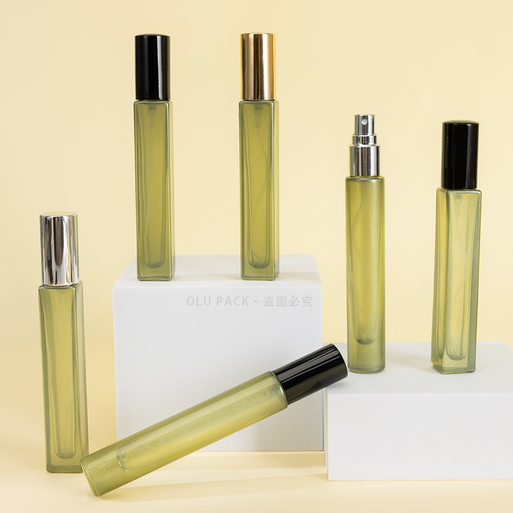 HUIHE PACK Travel Size Mini Portable 10ml 15ml Thick Bottom Slim Tube Serum Atomizer Pump Bottle Lady Green Perfume Glass Bottle