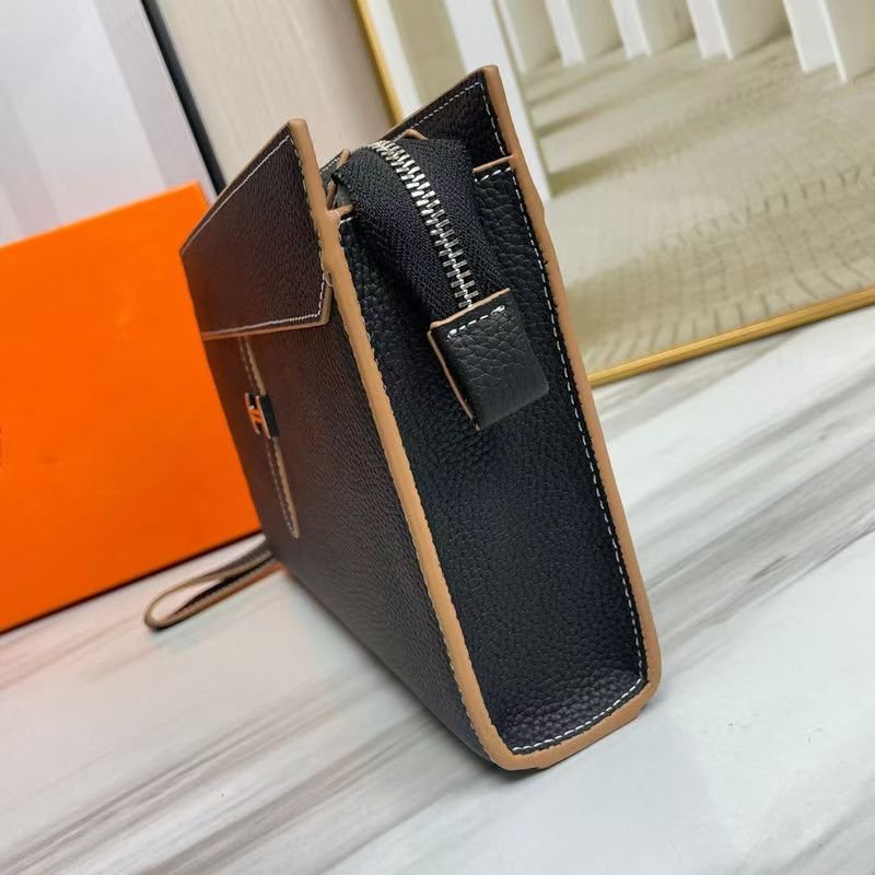 New leather men's clutch bag fashion brand first layer cowhide fashion clutch bag Large capacity men's clutch wrist bag