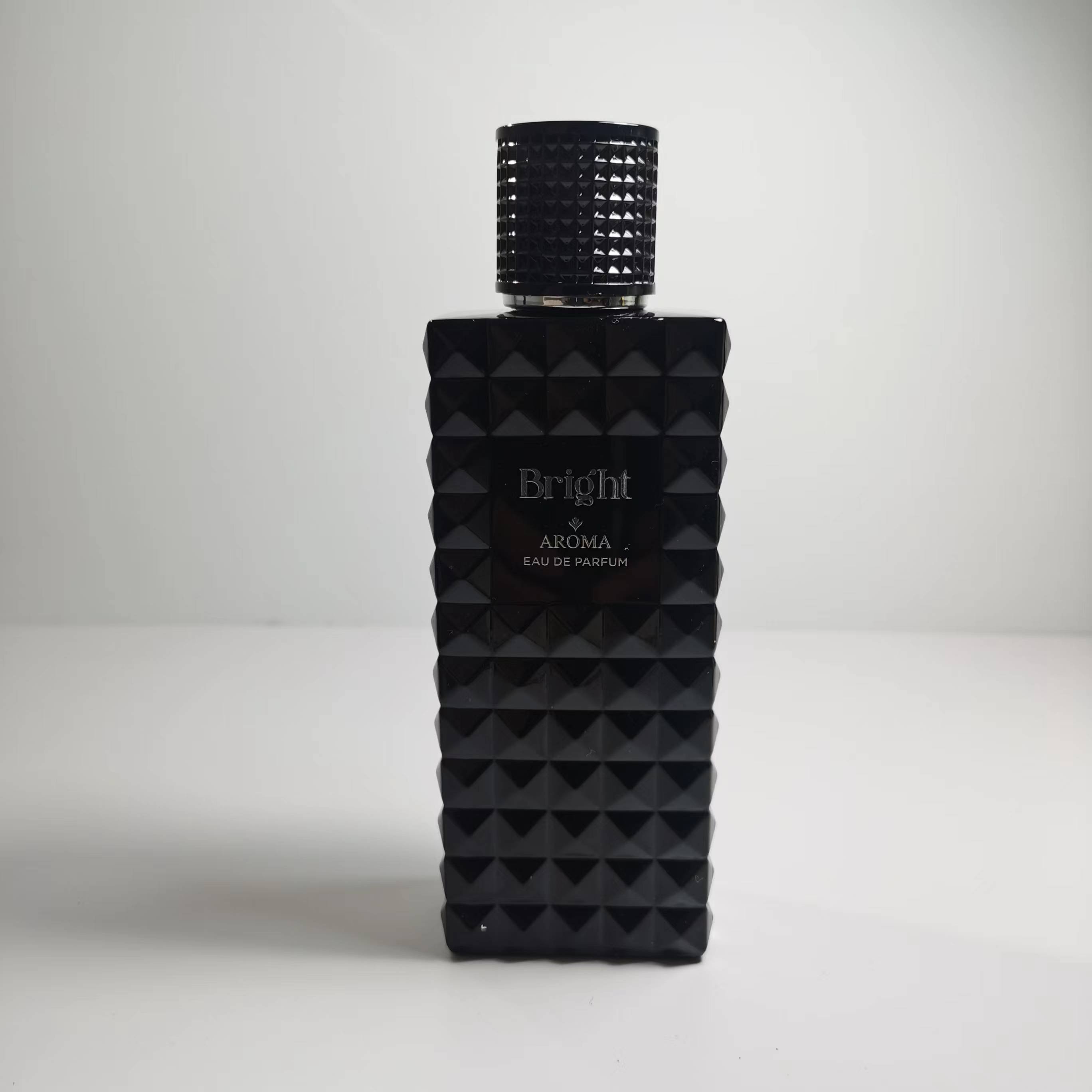 Custom black Luxury Hedgehog mesh surface 100 ml glass parfum bottle Top quality men's perfume bottle with black lid