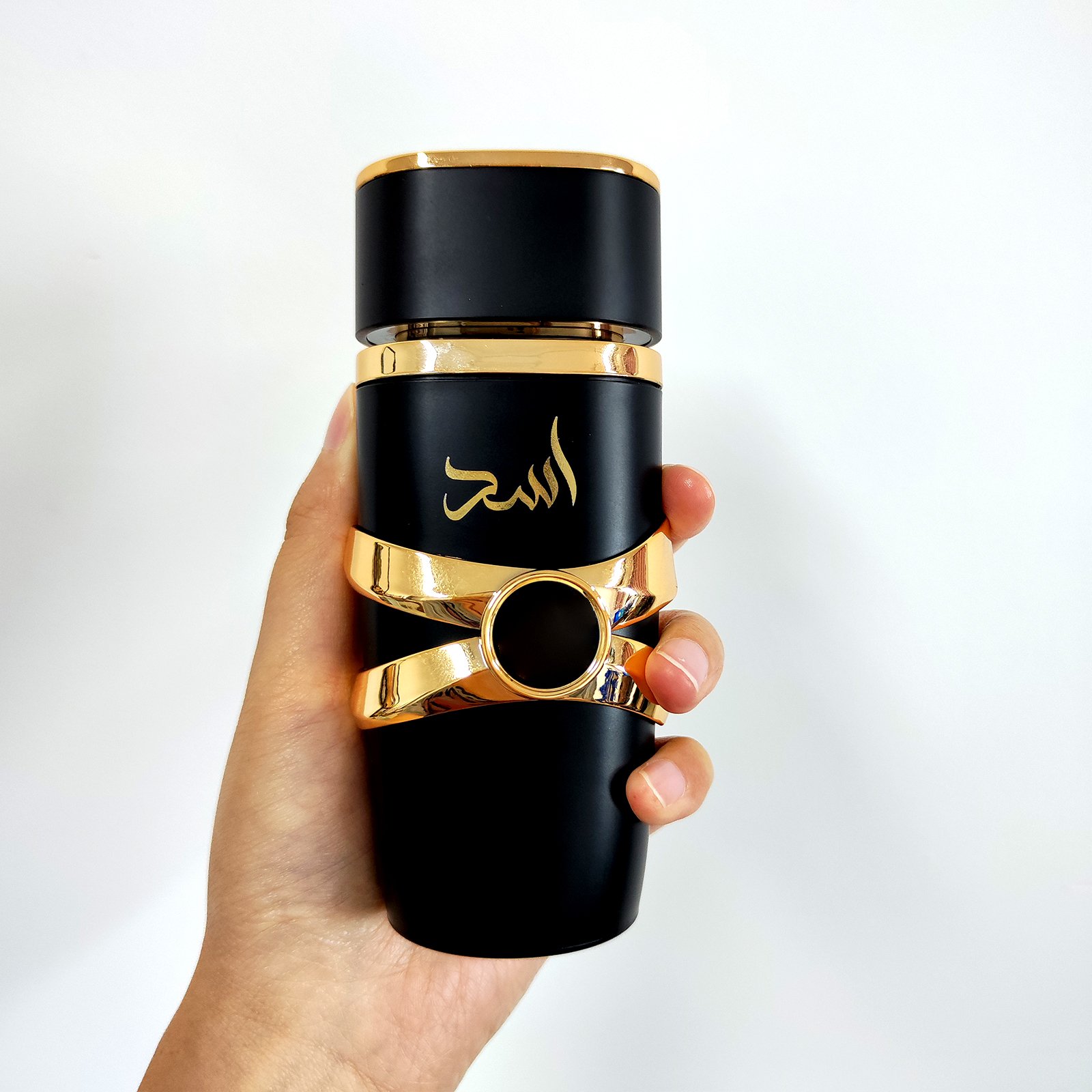 Wholesale YARRA Long Lasting Middle East Arab Black Perfume Oud Dubai Arabic Men's Perfume