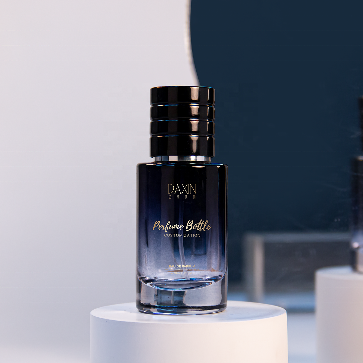 Custom Luxury Gradient Color Dark Blue Cylindrical Glass Perfume Bottle 30ml 50ml 100ml Arab Style Luxury Round Perfume Bottle