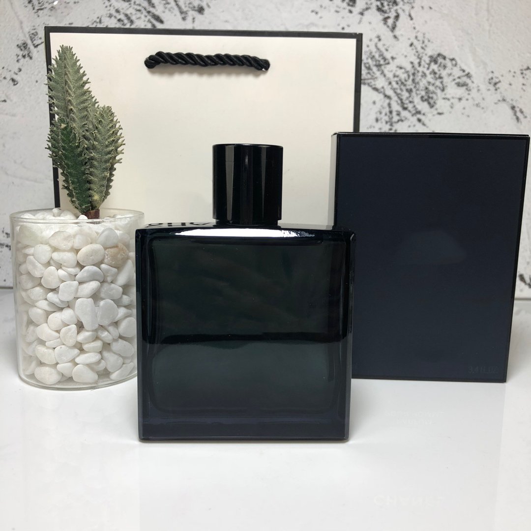 Wholesale Men's 50ML Lasting EDP Cologne Spray Long-Lasting Fragrance Wooden Note Body Perfume Lotions