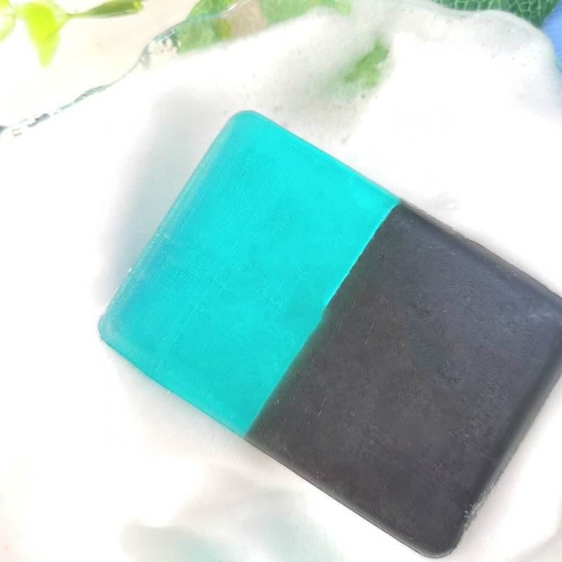 Hot Selling Organic Men's Soap With Gulong perfume Cleaning Pore Essential Oil Whitening Soap With double color handmade bar