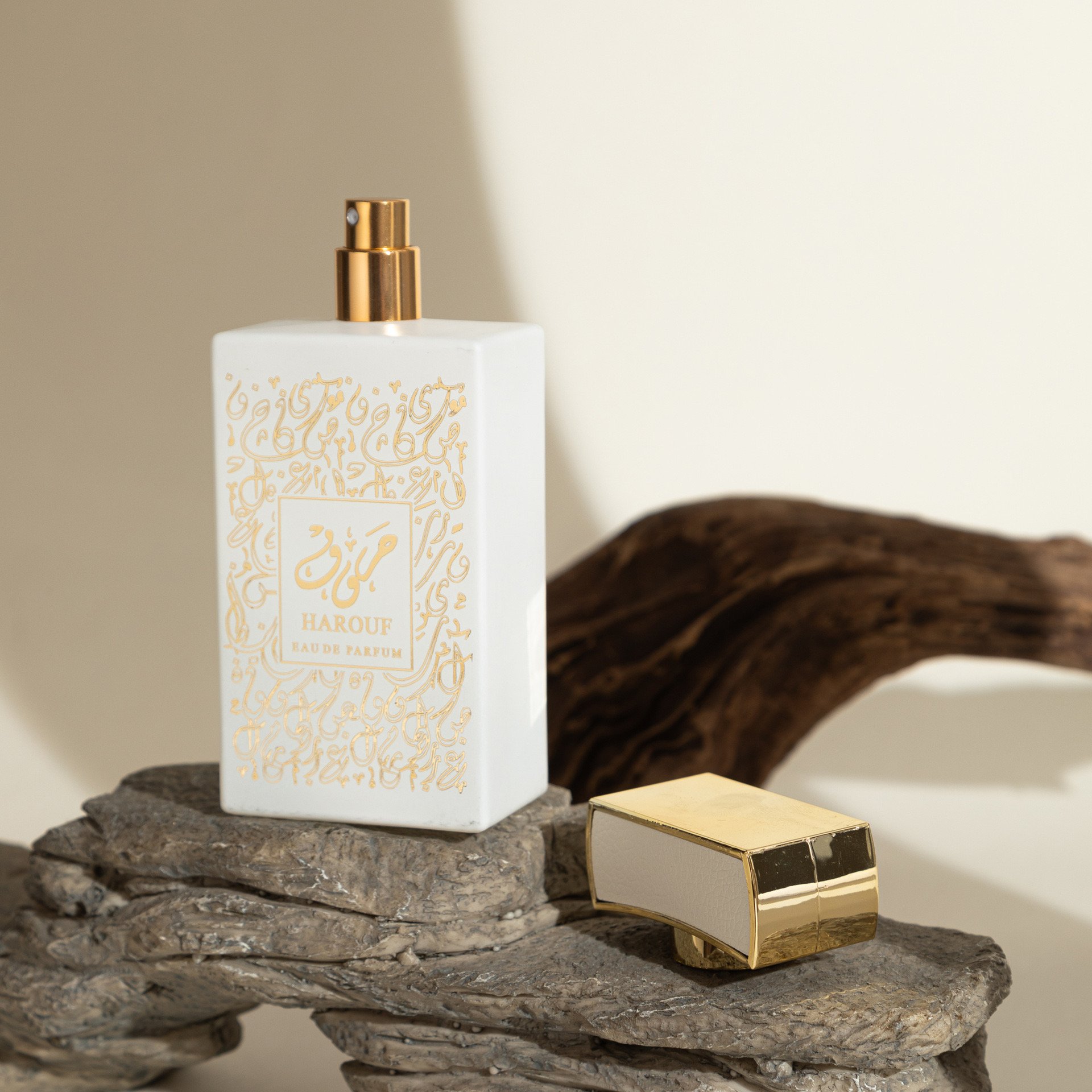 Factory Direct Lasting Fragrance Dubai Perfume Gift Set Sweet and Classic Fruit Aromas Oil Form Wholesale
